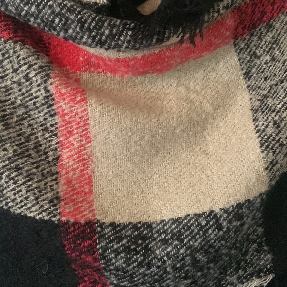 Plaid Fringe Scarf - Picture 3 of 4